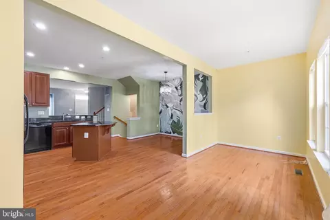 1141 Wilberforce Ct, Capitol Heights, MD 20743