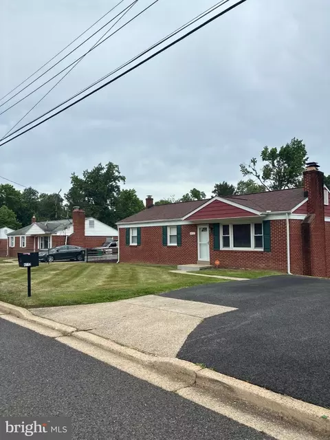 4112 Beachcraft Ct, Temple Hills, MD 20748