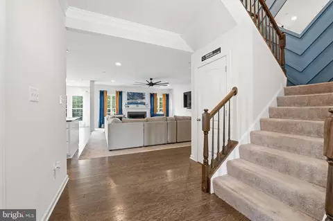 Entry Way - 6006 Savannah Dr, Brandywine, MD 20613 photo 2 of 23