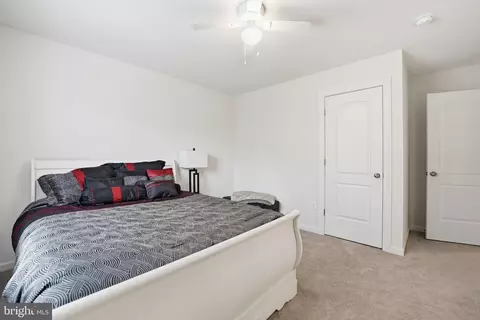 Bedroom - 6006 Savannah Dr, Brandywine, MD 20613 photo 10 of 10