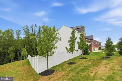 Exterior - 6006 Savannah Dr, Brandywine, MD 20613 photo 16 of 18