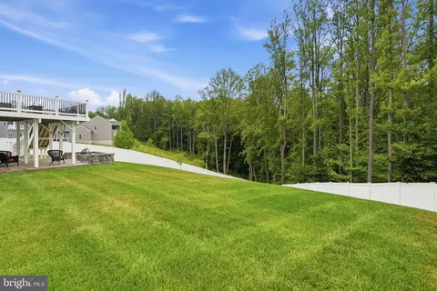 Exterior - 6006 Savannah Dr, Brandywine, MD 20613 photo 8 of 18