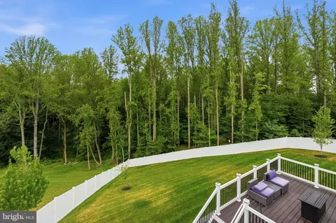 Exterior - 6006 Savannah Dr, Brandywine, MD 20613 photo 4 of 18