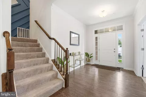 Entry Way - 6006 Savannah Dr, Brandywine, MD 20613 photo 1 of 23