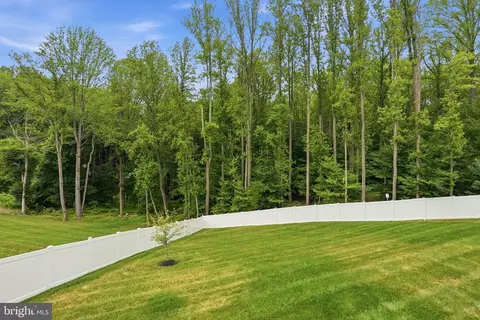 Exterior - 6006 Savannah Dr, Brandywine, MD 20613 photo 9 of 18
