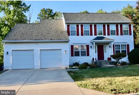 6812 Asset Dr, Landover, MD 20785