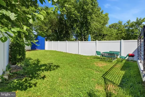 Exterior - 2112 Columbia Pl, Landover, MD 20785 photo 7 of 10
