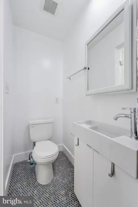 Bath - 2112 Columbia Pl, Landover, MD 20785 photo 6 of 8