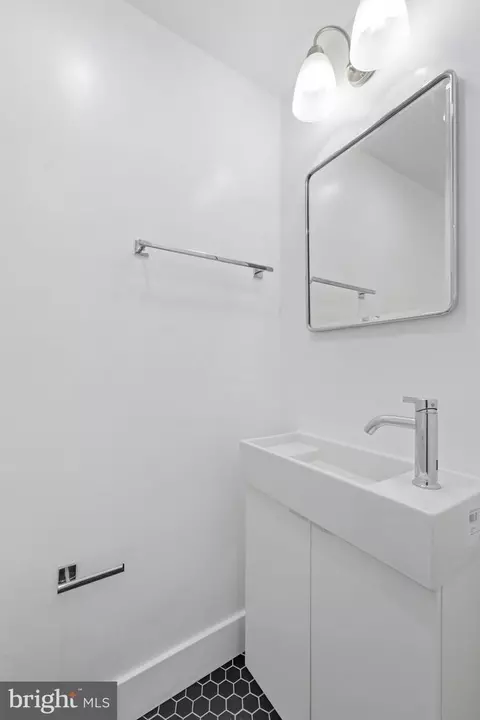 Bath - 2112 Columbia Pl, Landover, MD 20785 photo 1 of 8