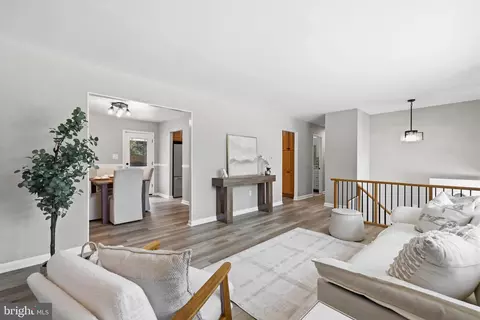 Entry Way - 5804 Spell Rd, Clinton, MD 20735 photo 1 of 3