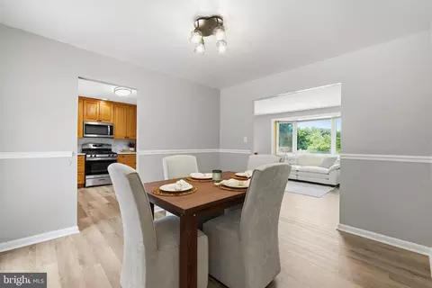 Dining - 5804 Spell Rd, Clinton, MD 20735 photo 2 of 3