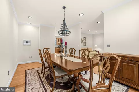 Dining - 11901 Duckettown Rd, Laurel, MD 20708 photo 2 of 5