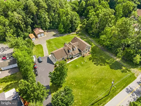 View/Area - 11901 Duckettown Rd, Laurel, MD 20708 photo 3 of 4