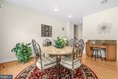 Dining - 11901 Duckettown Rd, Laurel, MD 20708 photo 4 of 5