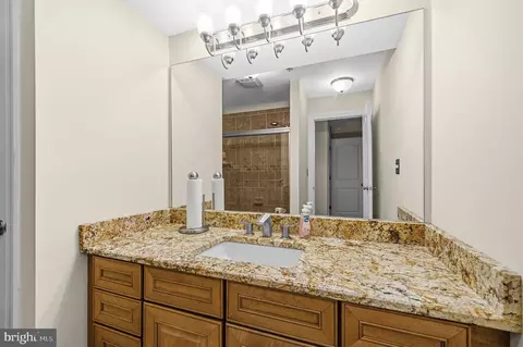 Bath - 11901 Duckettown Rd, Laurel, MD 20708 photo 5 of 6