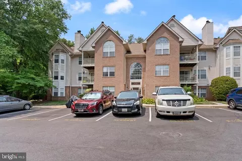 9720 Lake Pointe Ct #204, Marlboro, MD 20774