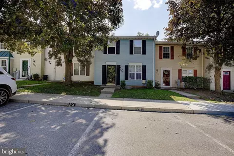 926 Pleasant Hill Ln, Bowie, MD 20716