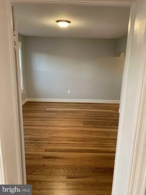 Entry Way - 120 2nd St, Laurel, MD 20707 photo 2 of 6