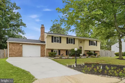 311 Bogota Dr, Fort Washington, MD 20744