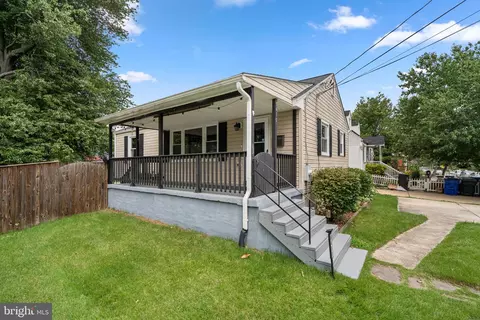 9430 Rhode Island Ave, College Park, MD 20740