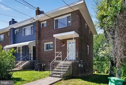 5315 Leverett St, Oxon Hill, MD 20745