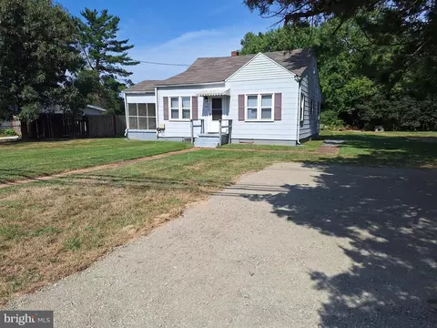 9009 Allentown Rd, Fort Washington, MD 20744
