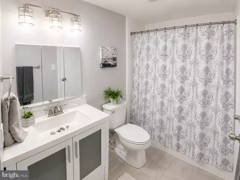 Bath - 2626 Nemo Ct, Bowie, MD 20716 photo 1 of 3