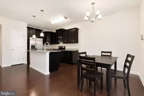 Entry Way - 9407 Geaton Park Pl, Lanham, MD 20706 photo 2 of 7