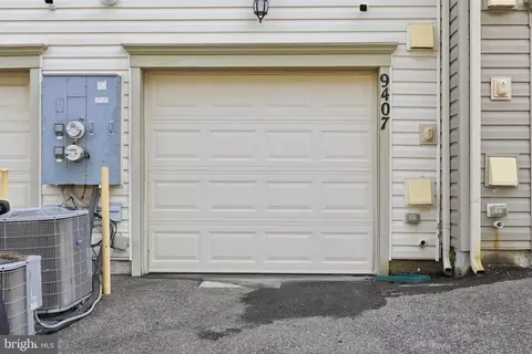Exterior - 9407 Geaton Park Pl, Lanham, MD 20706 photo 6 of 7