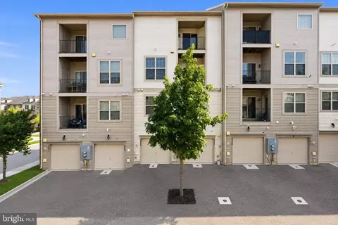 Exterior - 9407 Geaton Park Pl, Lanham, MD 20706 photo 7 of 7