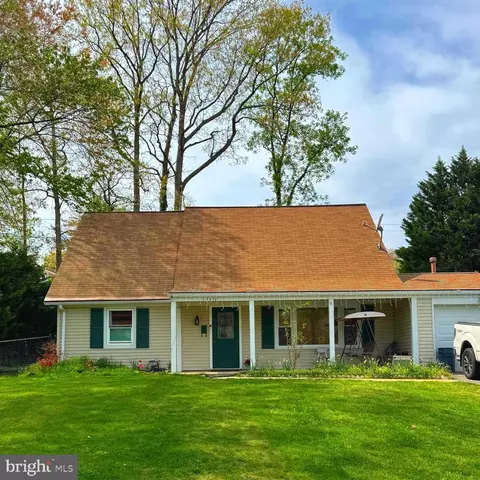 12410 Rockledge Dr, Bowie, MD 20715