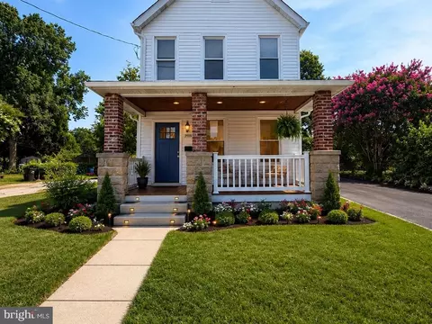 3918 Allison St, Brentwood, MD 20722
