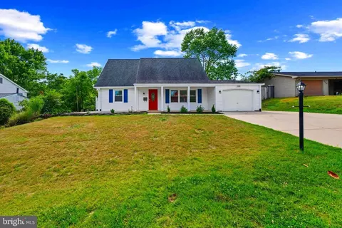 1106 Pennypacker Ln, Bowie, MD 20716