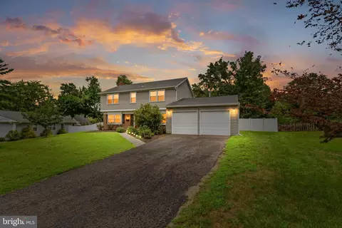3309 Moreland Pl, Bowie, MD 20715