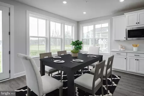 6556 Clubhouse Dr, Laurel, MD 20708 photo 8