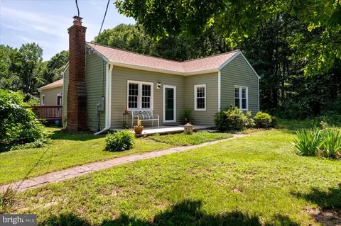 1305 Accokeek Rd, Accokeek, MD 20607