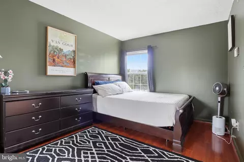 Bedroom - 14124 Bowsprit Ln #809, Laurel, MD 20707 photo 2 of 3