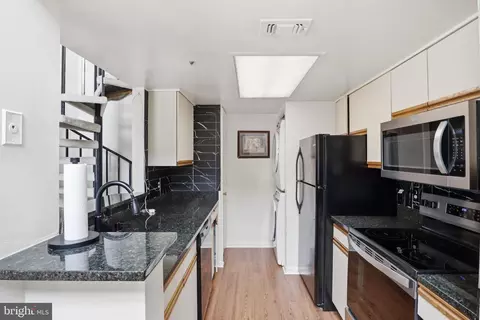 Other - 14124 Bowsprit Ln #809, Laurel, MD 20707 photo 7 of 15