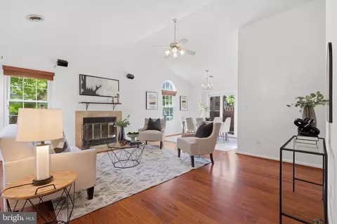4708 Colonel Ashton Pl #424, Marlboro, MD 20772