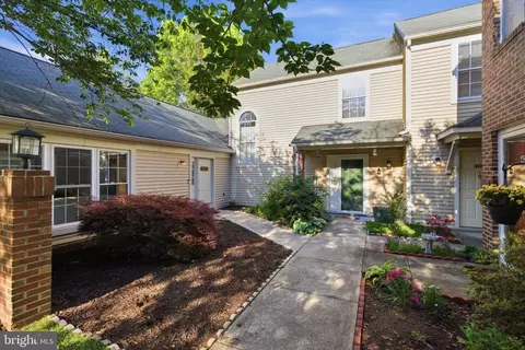 4708 Colonel Ashton Pl #424, Marlboro, MD 20772