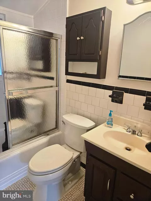 Bath - 410 Main St #3, Laurel, MD 20707 photo 1 of 4