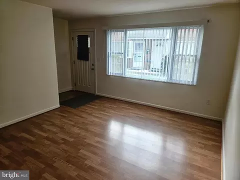 Living - 410 Main St #3, Laurel, MD 20707 photo 3 of 8