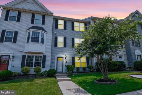 6853 Jade Ct, Capitol Heights, MD 20743