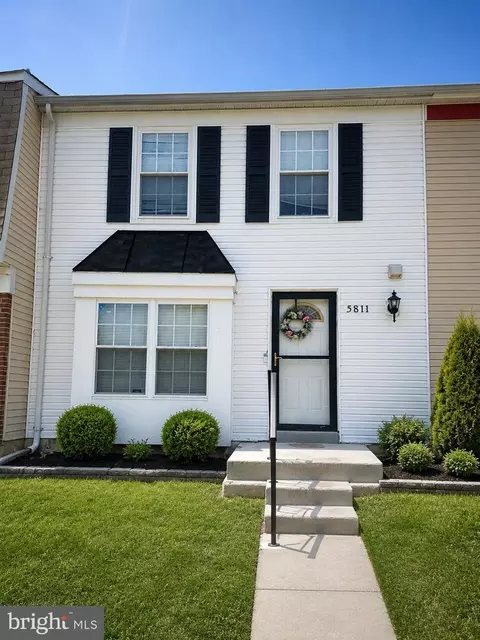5811 Folgate Ct, Capitol Heights, MD 20743