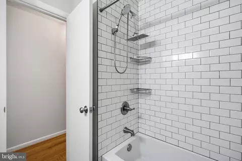 Bath - 6508 Greenfield Ct, Lanham, MD 20706 photo 3 of 4