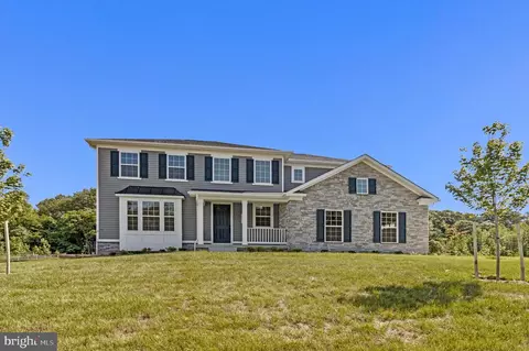 2013 Saint James Rd, Accokeek, MD 20607