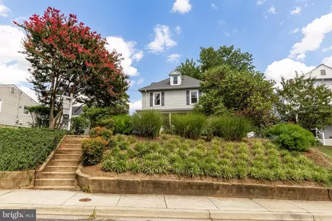 5313 42nd Ave, Hyattsville, MD 20781