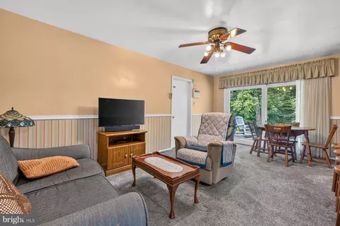 Living - 8808 Montpelier Dr, Laurel, MD 20708 photo 3 of 3