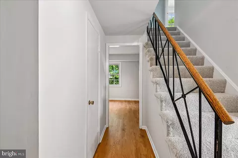 Entry Way - 12218 Valerie Ln, Laurel, MD 20708 photo 2 of 4