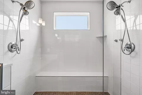Bath - 16007 Hyde Park Pl, Bowie, MD 20716 photo 2 of 3